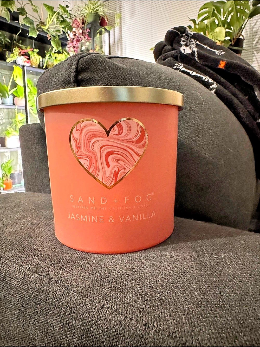 SAND + FOG Jasmine & Vanilla 21 oz 3-Wick Candle 3-Wick Candle Orange